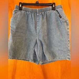 Chic Light Blue Jean Shorts for women